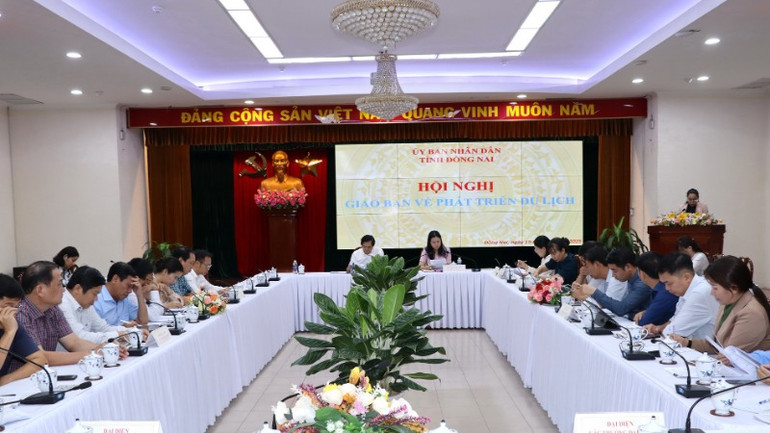 Quang cảnh hội nghị.