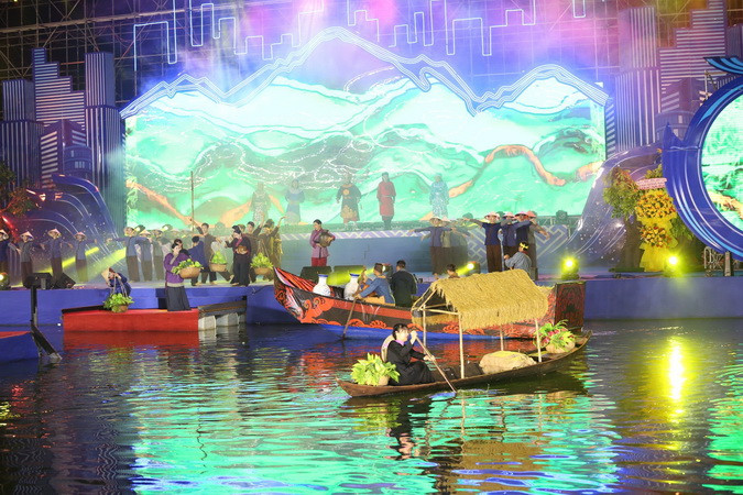 Một tiết mục nghệ thuật do Nhà hát Nghệ thuật Đồng Nai biểu diễn.