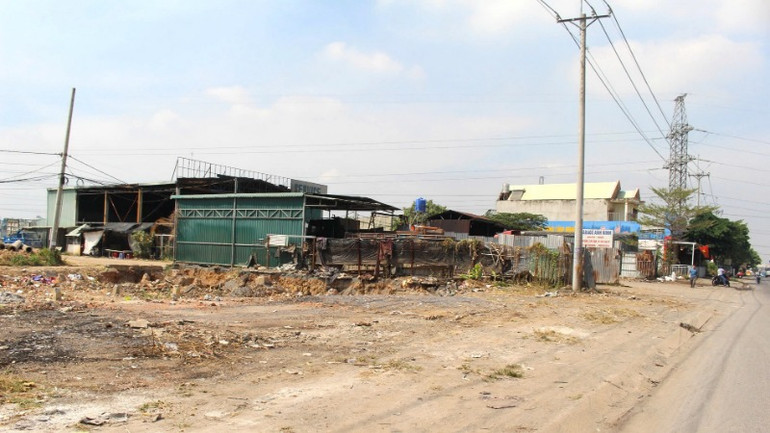 Khu vực đầu tuyến của Dự án cao tốc Biên Hòa-Vũng Tàu tiếp giáp với đường Võ Nguyên Giáp đang vướng mặt bằng.