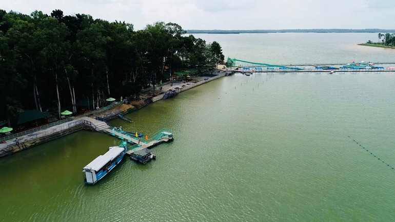 Một góc đảo Ó.