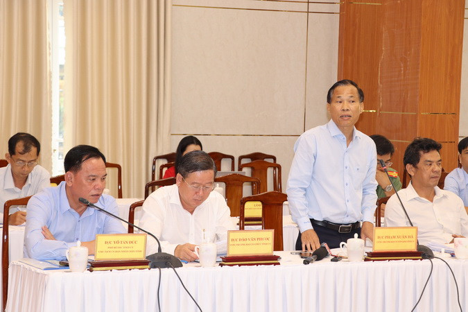 Trưởng Ban Tuyên giáo Tỉnh ủy Đồng Nai Phạm Xuân Hà phát biểu tại hội thảo.