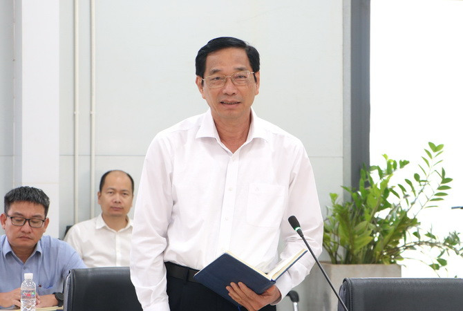 Phó Chủ tịch Ủy ban nhân dân tỉnh Đồng Nai phát biểu tại buổi làm việc. Phó Chủ tịch Ủy ban nhân dân tỉnh Đồng Nai phát biểu tại buổi làm việc.