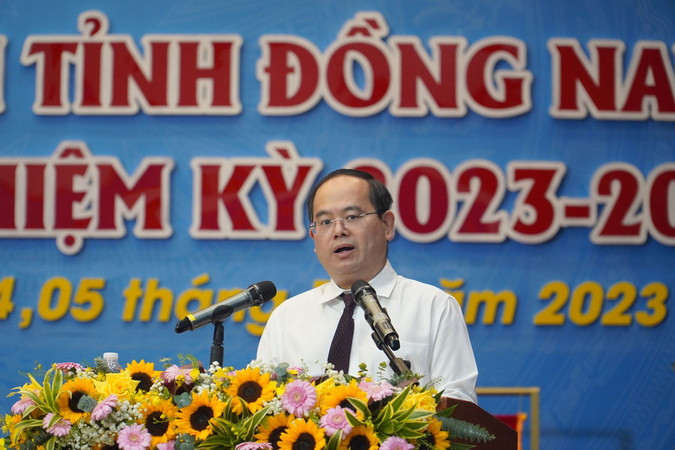 Phó Bí thư Tỉnh ủy, Trưởng Đoàn đại biểu Quốc hội tỉnh Đồng Nai Quản Minh Cường phát biểu chỉ đạo tại Đại hội.