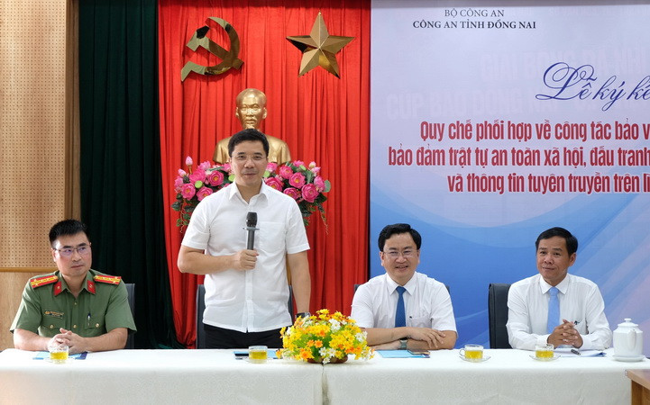 Giám đốc Công an tỉnh Đồng Nai Nguyễn Hồng Phong phát biểu tại buổi lễ.