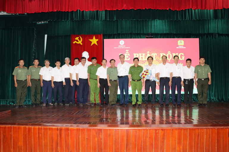 Ra mắt Ban Chỉ đạo Phong trào Toàn dân bảo vệ an ninh Tổ quốc Công ty Điện lực Đồng Nai.
