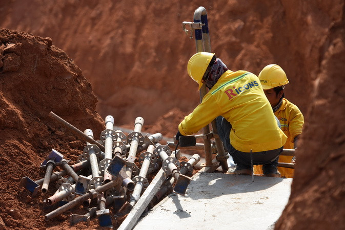 Thi công trên công trường gói thầu xây dựng nhà ga hành khách sân bay Long Thành.