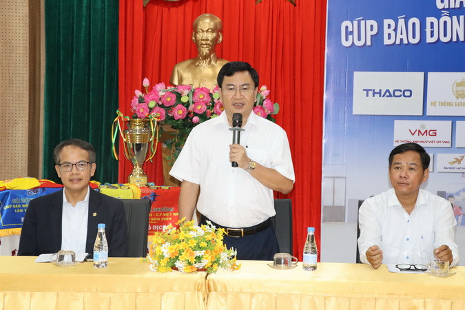 Tổng Biên tập Báo Đồng Nai Đào Văn Tuấn cho biết, qua 19 lần tổ chức, giải nhận được sự quan tâm của các bậc phụ huynh, các ngành và doanh nghiệp. Tổng Biên tập Báo Đồng Nai Đào Văn Tuấn cho biết, qua 19 lần tổ chức, giải nhận được sự quan tâm của các bậc phụ huynh, các ngành và doanh nghiệp.