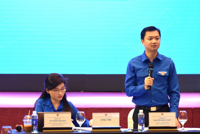 Bí thư Trung ương Đoàn, Chủ tịch Hội Sinh viên Việt Nam Nguyễn Minh Triết đề nghị cần chủ động hơn trong việc sớm lựa chọn, bồi dưỡng đội ngũ cán bộ Đoàn trong trường học.