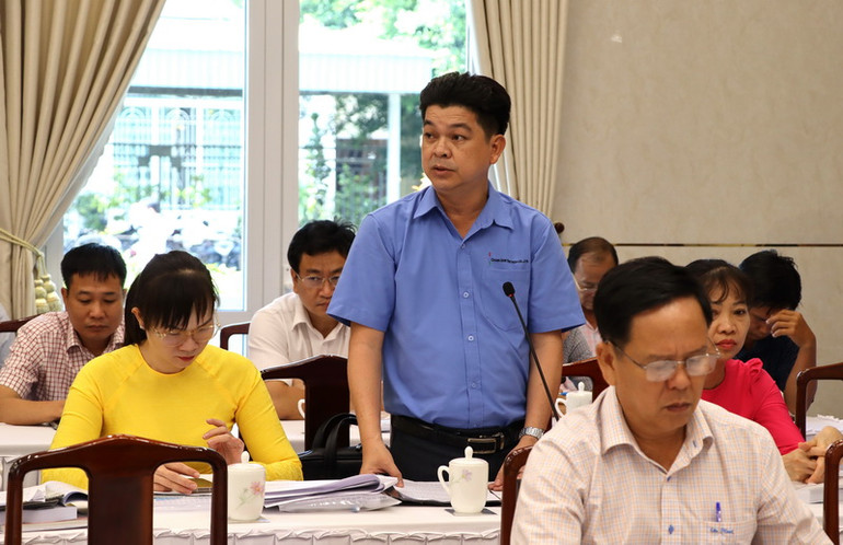 Đồng chí Nguyễn Văn Hiếu, Bí thư Đảng ủy Công ty TNHH Changshin Việt Nam chia sẻ những kinh nghiệm hay để tổ chức đảng hoạt động thuận lợi, hiệu quả.