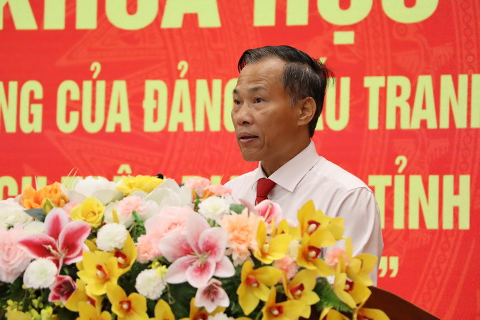 Đồng chí Phạm Xuân Hà, Ủy viên Ban Thường vụ Tỉnh ủy, Trưởng Ban Tuyên giáo Tỉnh ủy Đồng Nai phát biểu tại hội thảo.