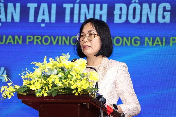 Phó Chủ tịch Ủy ban nhân dân tỉnh Đồng Nai Nguyễn Thị Hoàng phát biểu tại hội nghị.