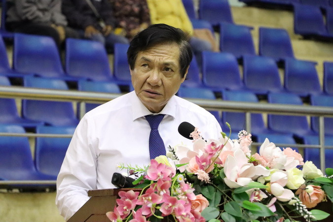 Phó Chủ tịch Ủy ban nhân dân tỉnh Đồng Nai Nguyễn Sơn Hùng phát biểu tại lễ khai mạc.