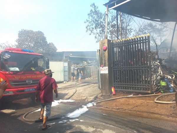 Vụ cháy đã được dập tắt hoàn toàn.