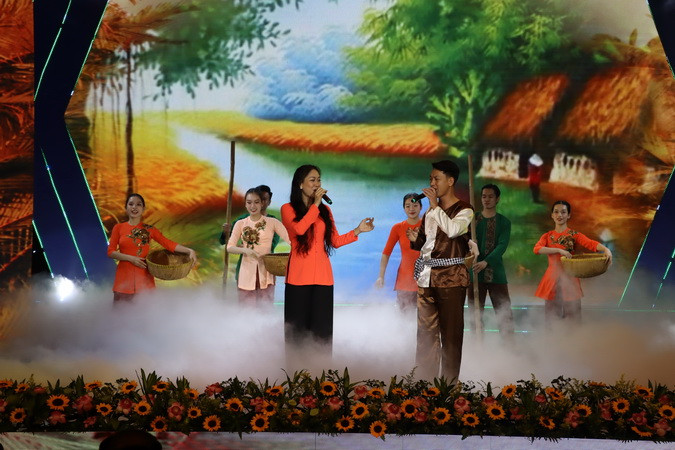 Một tiết mục văn nghệ trong chương trình.