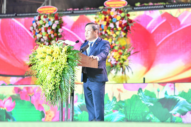Bí thư Tỉnh ủy Quảng Bình Vũ Đại Thắng phát biểu ý kiến tại lễ kỷ niệm.