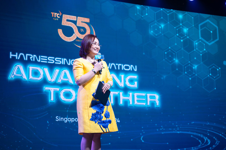 Phó Chủ tịch TTC AgriS, Bà Đặng Huỳnh Ức My phát biểu khai mạc tại TTC AgriS International Partners Day 2024, khai mở tiềm năng hợp tác toàn cầu nhằm xây dựng ngành nông nghiệp bền vững và chuỗi giá trị thương mại quốc tế.