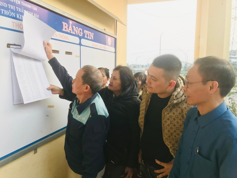 Cử tri thị trấn Kim Bài (huyện Thanh Oai) đồng tình khi sắp xếp đơn vị hành chính cấp xã.