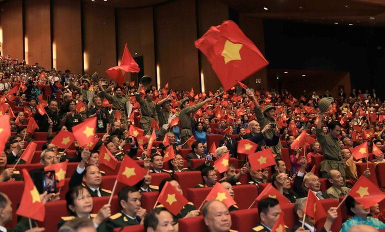 Không khí tưng bừng tại lễ kỷ niệm. (ẢNH: ĐĂNG KHOA).