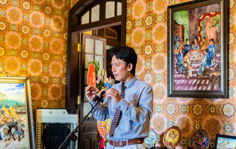 Tranh Kiều Pháp lam độc bản -0