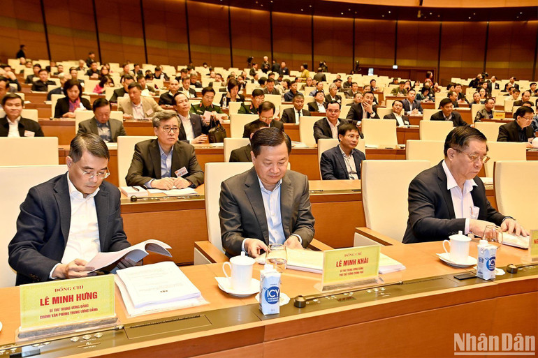 Các đại biểu tham dự hội nghị tại Nhà Quốc hội. (Ảnh: ĐĂNG KHOA)
