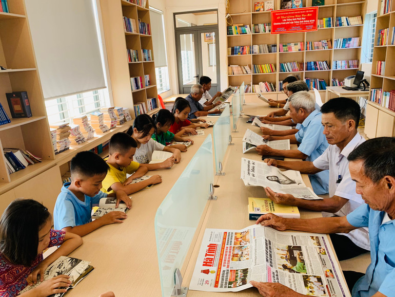 Không gian đọc sách trong mỗi ngôi nhà trí tuệ ở Hà Tĩnh. Không gian đọc sách trong mỗi ngôi nhà trí tuệ ở Hà Tĩnh.