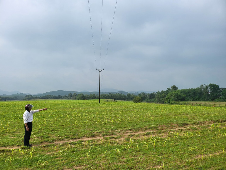 Khu vực bãi bồi lộ thiên ở khu vực sông Ngàn Mọ (Cẩm Mỹ) được khai thác ngang với mặt đáy sông hiện trạng.