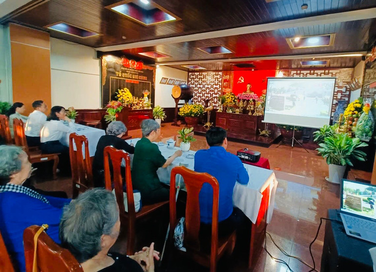 Quang cảnh buổi lễ. Quang cảnh buổi lễ.