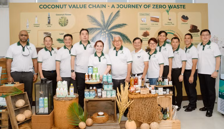 Đoàn lãnh đạo cấp cao của tập đoàn Sungai Budi trải nghiệm thực tế chuỗi giá trị ngành dừa của TTC AgriS