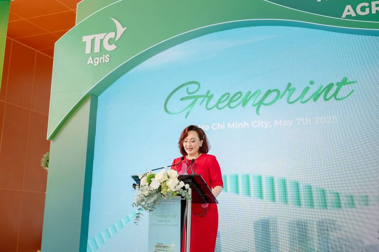 Bà Đặng Huỳnh Ức My - Chủ tịch HĐQT AgriS khẳng định cam kết hành động vì nền nông nghiệp Việt Nam vươn tầm khu vực, khẳng định vị thế trên bản đồ nông nghiệp toàn cầu.