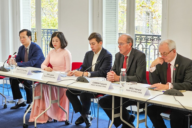 Ông François Corbin, Chủ tịch Hội đồng Doanh nghiệp Pháp-Việt Nam, nhận định hai quốc gia có quan hệ hữu nghị và hợp tác từ lâu đầu, nên doanh nghiệp hai nước cũng có niềm tin mạnh mẽ vào sự hợp tác đầu tư trong tương lai. (Ảnh: MINH DUY)