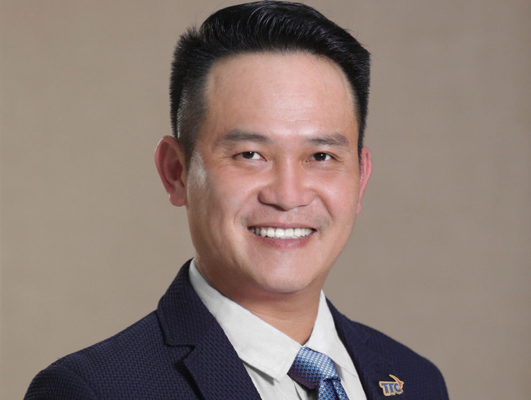 Ông Đặng Hồng Anh - Chủ tịch Hội Doanh nhân trẻ Việt Nam Ông Đặng Hồng Anh - Chủ tịch Hội Doanh nhân trẻ Việt Nam