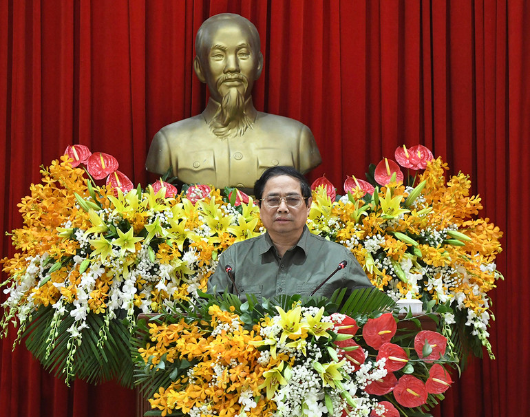 Thủ tướng Phạm Minh Chính phát biểu ý kiến tại buổi làm việc với Ban Thường vụ Tỉnh ủy Tiền Giang.