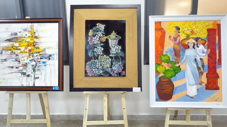 Những tác phẩm được trưng bày tại triển lãm.