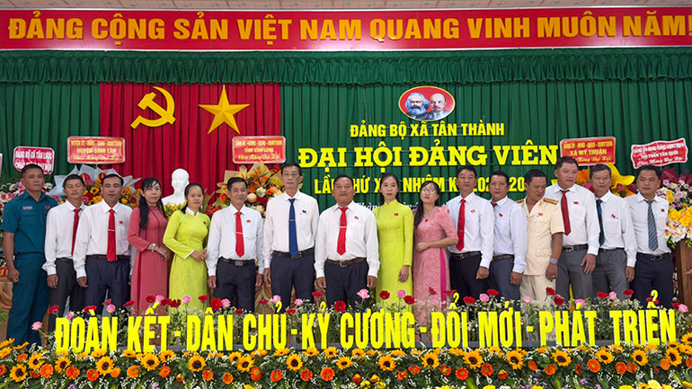 Đại hội bầu đoàn đại biểu dự Đại hội cấp trên.