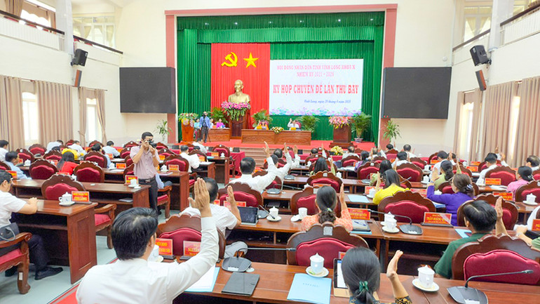 Quang cảnh kỳ họp.