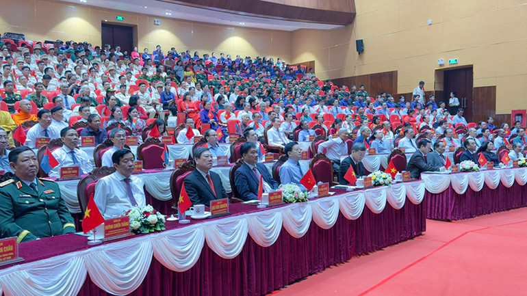 Đại biểu tham dự lễ kỷ niệm. Đại biểu tham dự lễ kỷ niệm.