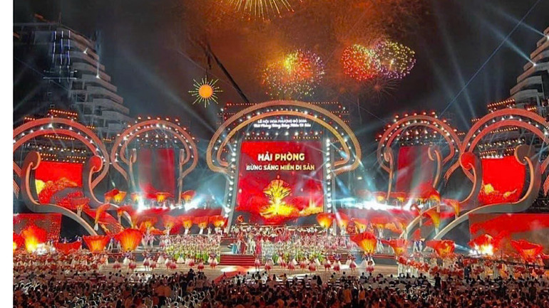 Đời sống vật chất và tinh thần người dân không ngừng được cải thiện.