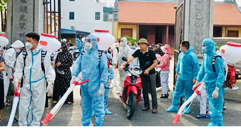 Các địa phương ra quân tập trung xử lý các ổ dịch sốt xuất huyết.