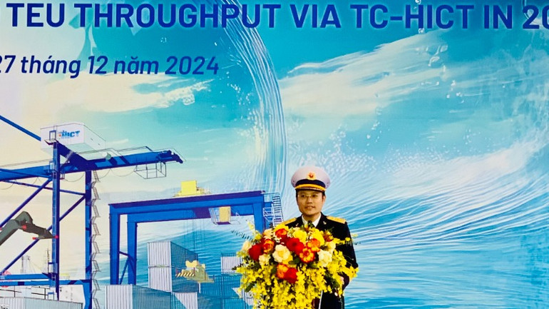 Chủ tịch Hội đồng thành viên Cảng TC-HICT Đoàn Hải Tuấn phát biểu tại lễ đón nhận container thứ 1,5 triệu.