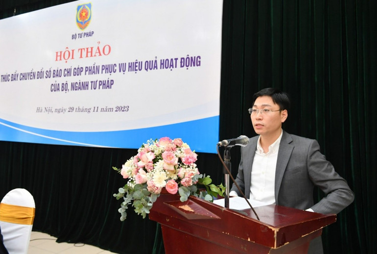 Ông Đỗ Xuân Quý, Chánh Văn phòng Bộ Tư pháp phát biểu khai mạc hội thảo.