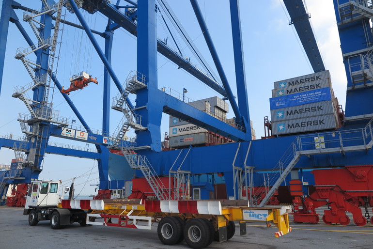 Bến số 1, số 2 Khu bến cảng Lạch Huyện do Tổng Công ty Tân cảng Sài Gòn đầu tư đang hoạt động hiệu quả.