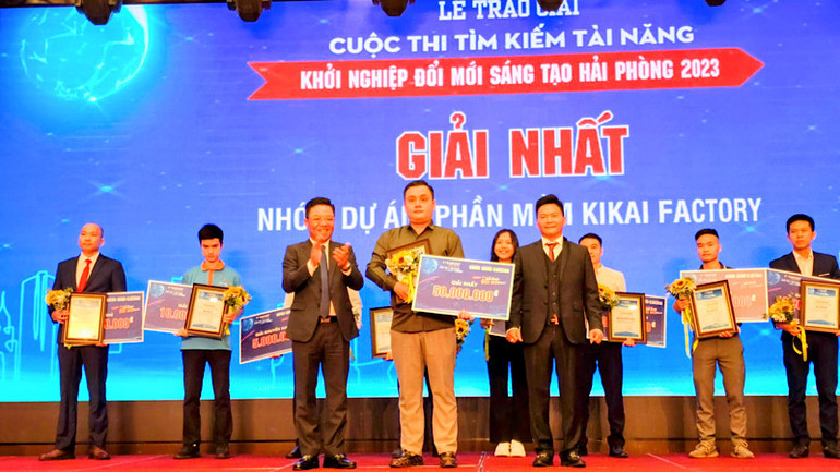Trao giải thưởng tặng các dự án tham dự cuộc thi "Tìm kiếm tài năng khởi nghiệp đổi mới sáng tạo Hải Phòng năm 2023".