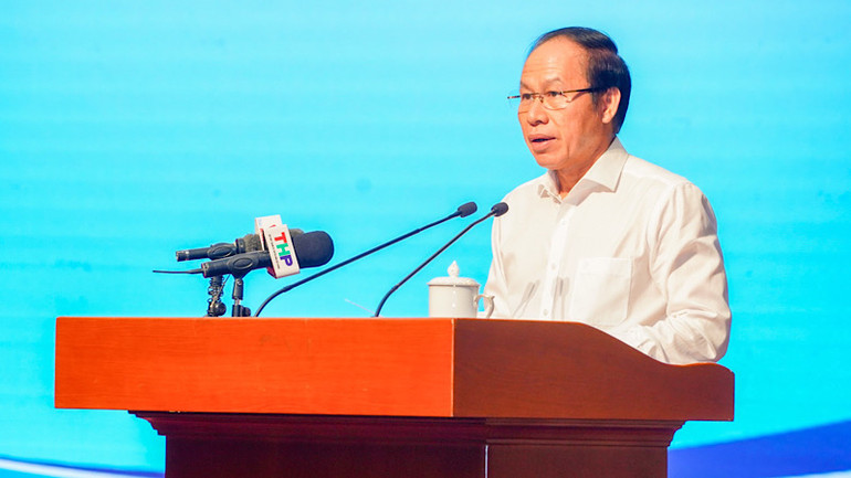 Bí thư Thành ủy Hải Phòng Lê Tiến Châu phát biểu tại đối thoại. Bí thư Thành ủy Hải Phòng Lê Tiến Châu phát biểu tại đối thoại.