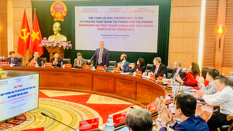 Quang cảnh hội thảo.