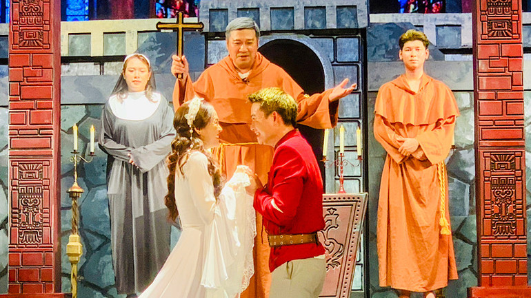 Cảnh trong vở diễn.