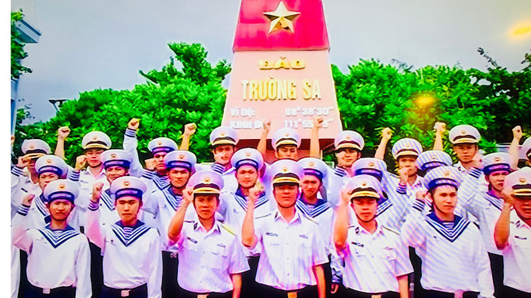 Công tác tuyên truyền phải gắn thực hiện nhiệm vụ bảo vệ chủ quyền Tổ quốc với phát triển bền vững kinh tế biển.