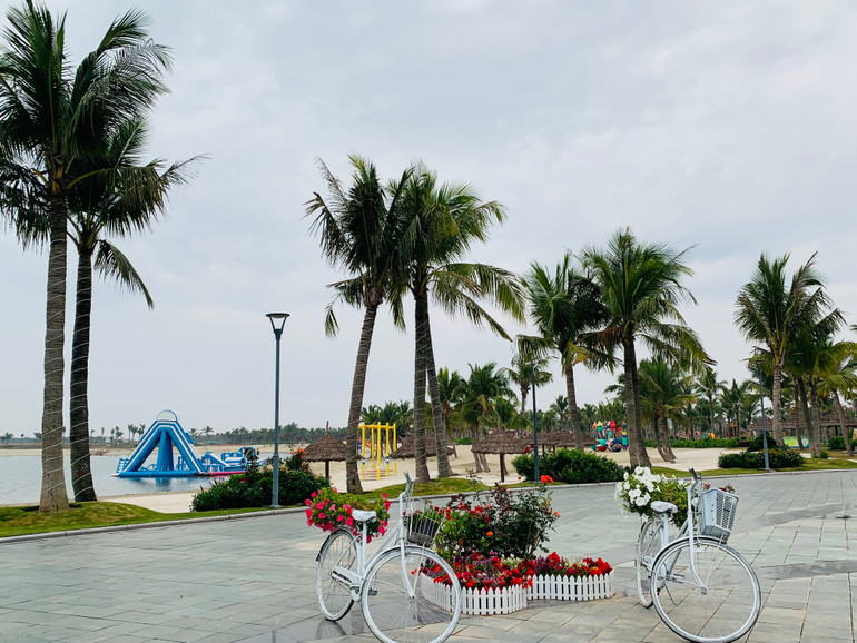 Khu du lịch quốc tế Đồi Rồng (Đồ Sơn).