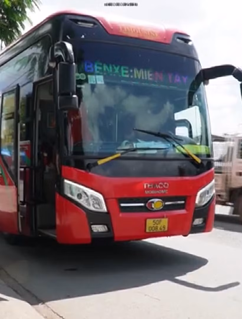 [Video] Từ ngày mai (10/8), rút giấy phép xe hợp đồng khi đón trả khách sai chỗ