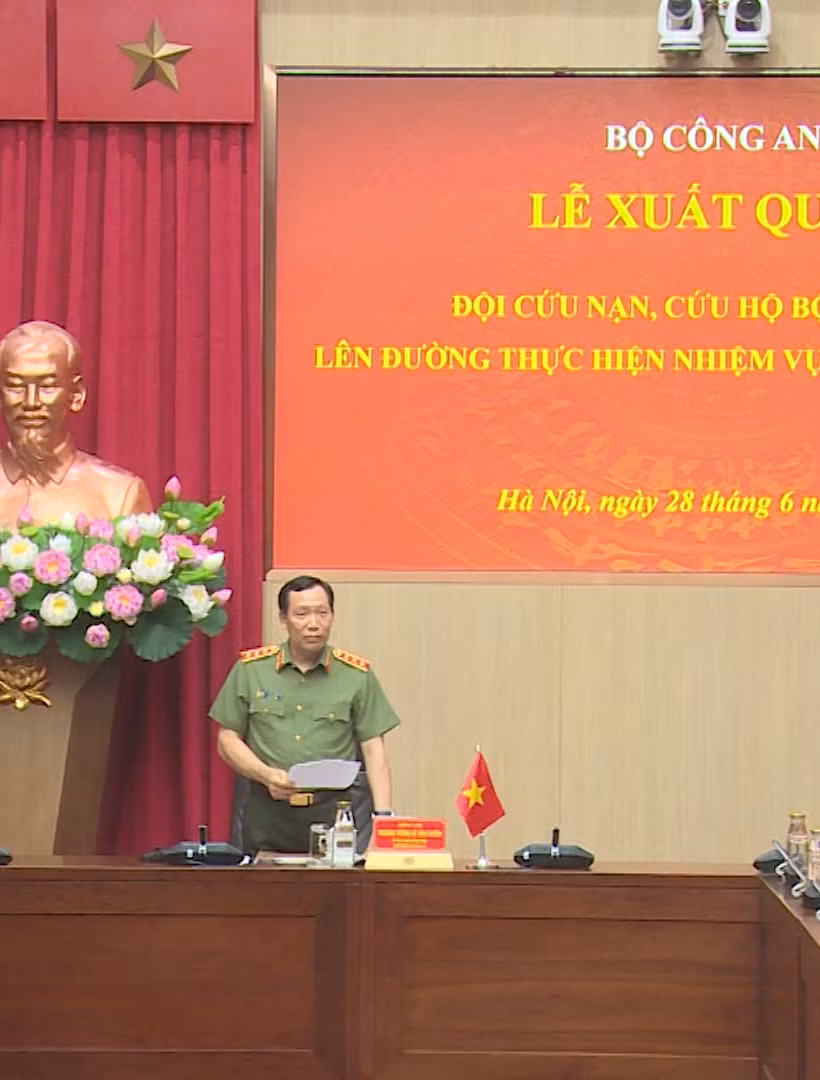 [Video] Bộ Công an xuất quân lên đường tham gia cứu hộ động đất tại Venezuela 