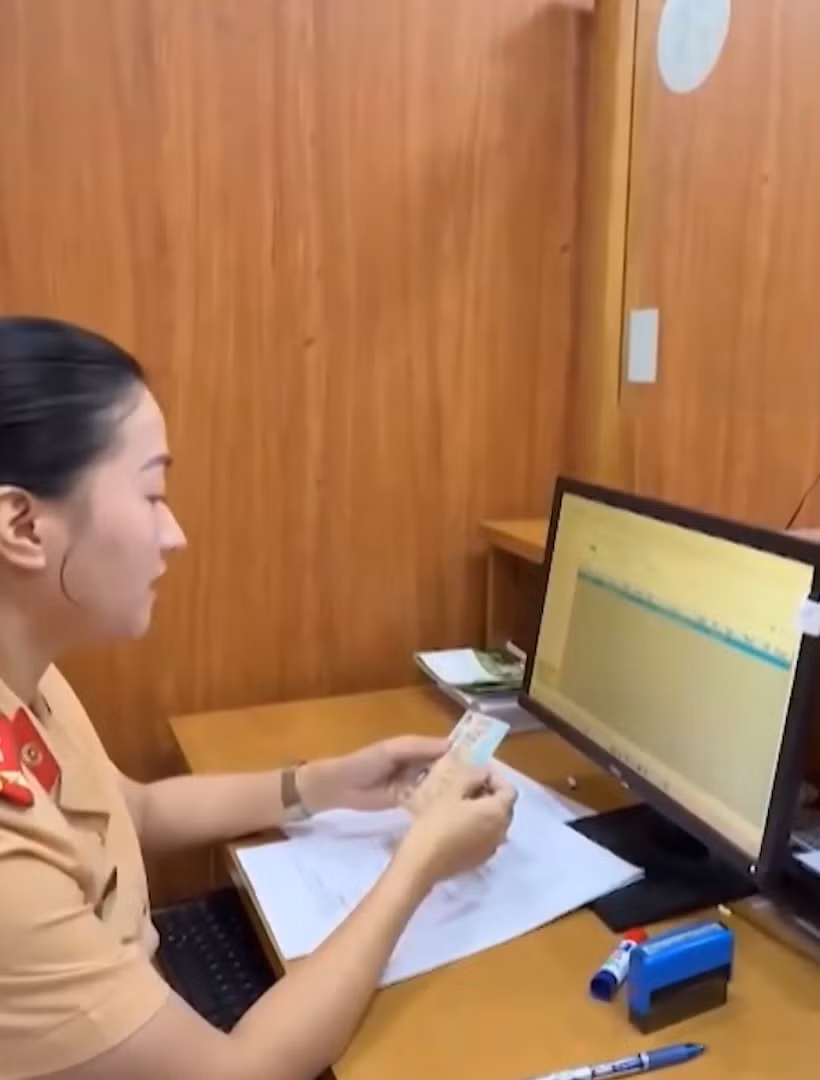 [Video] Đề xuất cấp giấy phép lái xe điện tử